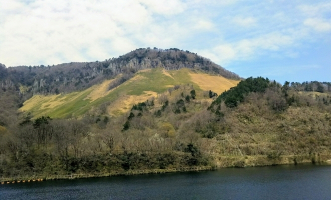 鳥取・船上山で登山を堪能。紅葉を見ながらダム湖散策も!のイメージ