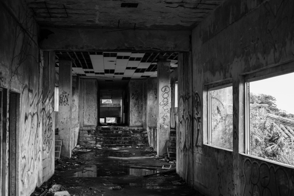 【愛媛】かつての有名心霊スポット「河南病院」の現在!怖い体験談&目撃談も紹介!のイメージ