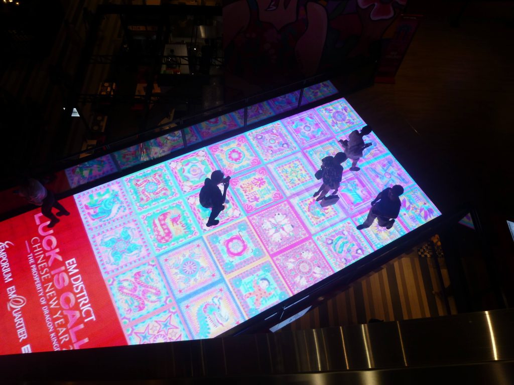 グランドフロア内装