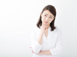 ホクロ・シミがあっても永久脱毛できる?