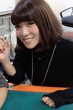 里中花奈