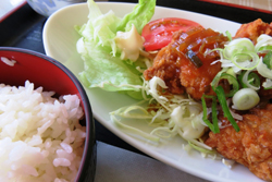 私立のお昼事情、お母さまたちはどう考えている?