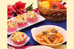 親子で楽しむトロピカルデコケーキ