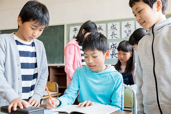 小学校高学年の子ども