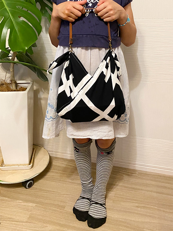 ワンハンドルバッグにするとこんな感じです2