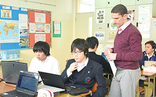 英語が必ず伸びる環境