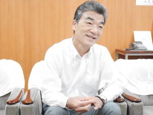 刀根健一金剛組代表取締役社長。1954年生まれ。73年髙松建設入社、2001年同社取締役、04年青木あすなろ建設常務執行役員大阪建築本店長、05年青木マリーン取締役、11年金剛組専務執行役員を経て、12年から現職
