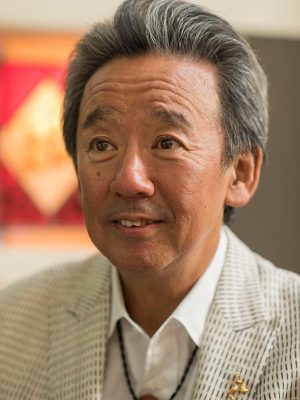 石一筋にやってきたと笑う二枝氏。印象的だったのは健康を追求していくと家に至るという言葉。家は人がもっとも長い時間を過ごす空間である、そこが健康に良い場所でなければいけない。当然だが、忘れられがちでもあるのではなかろうか