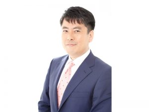 <b>岡本郁雄</b>:ファイナンシャルプランナーCFP®、中小企業診断士、宅地建物取引士。不動産領域のコンサルタントとして、マーケティング業務、コンサルティング業務、住まいの選び方などに関する講演や執筆、メディア出演など幅広く活躍中。延べ3000件超のマンションのモデルルームや現地を見学するなど不動産市場の動向に詳しい。神戸大学工学部卒。岡山県倉敷市生まれ