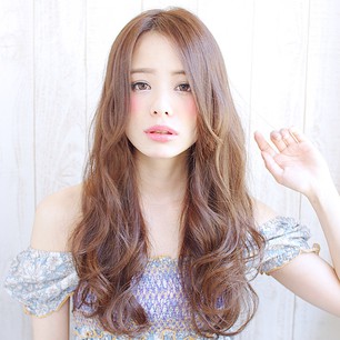 女性らしさNO1の《ロング》