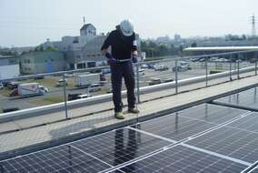 モジュール押え金具点検