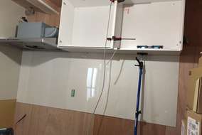 吊り戸棚取り付け