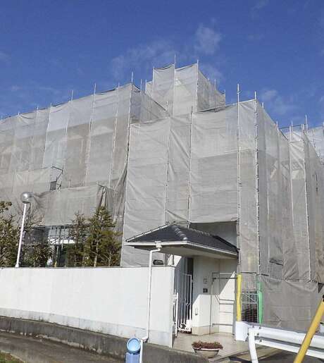 Middle b6 4x9ittqnbag6wjn5jka