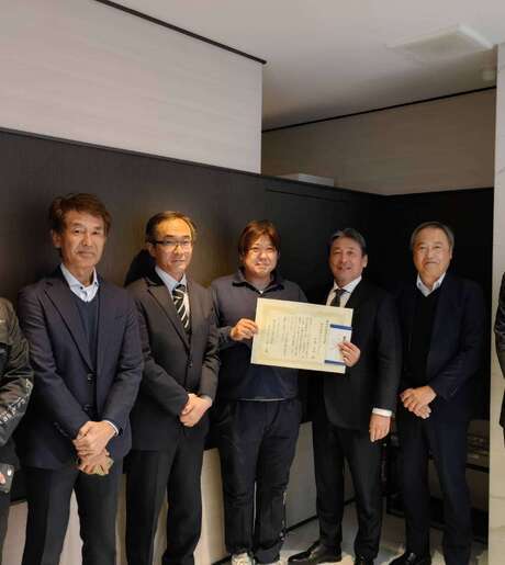 Middle 3kqsvi7518p wlrjeckhow