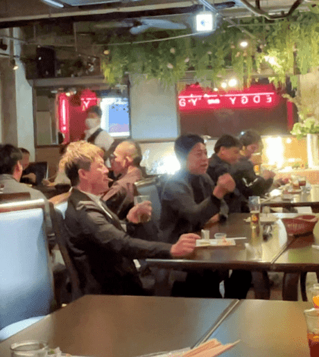 Middle 40qncbl0jfkl58qo3zpa1g