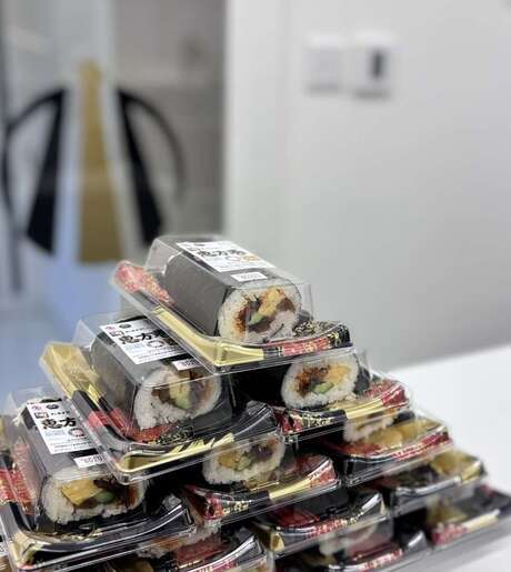 Middle wruidxsxei45hlw4sqtzmw