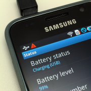 galaxy_s_charging01.jpg