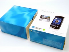 xperiaplay_1st_02