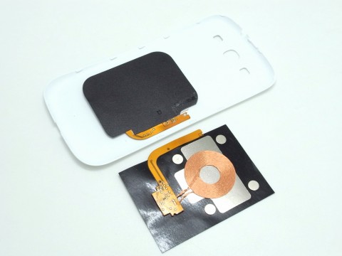 wirelesscharge_glxy_01