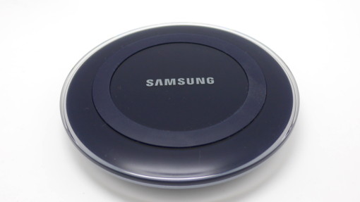 Samsung純正ワイヤレス充電器