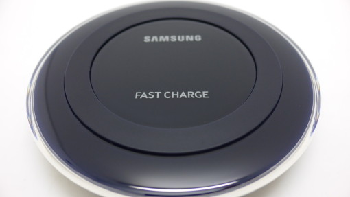 Qi FAST CHARGE