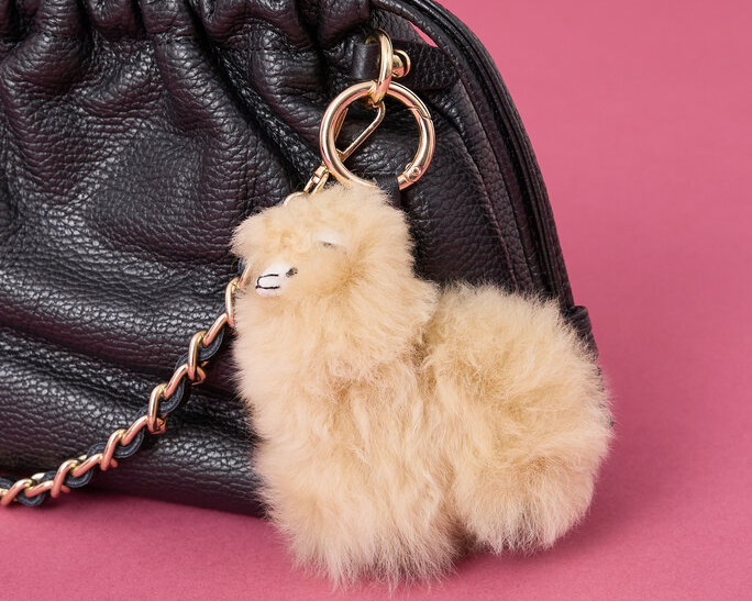 ファーチャーム