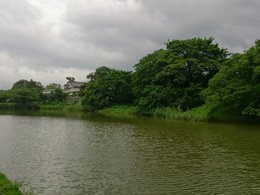 【福岡城お堀】<p>とにかくお堀の幅が広い！</p>