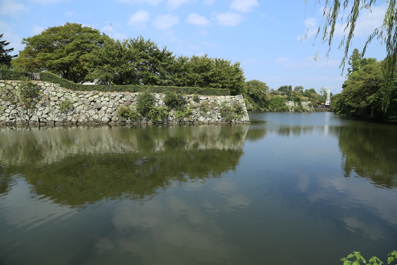 【姫路城内濠】<p>姫路城大手門東側の内濠。</p>