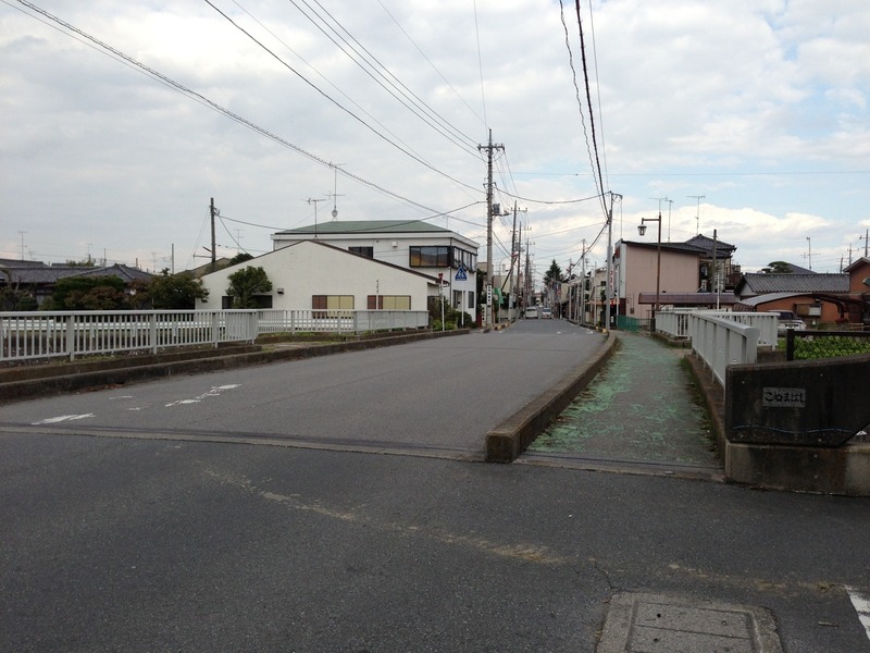 【忍城】長野口の橋。手前は忍川が流れる。のぼうの城では、柴崎和泉が守り、大谷吉継が攻めたことになっている。