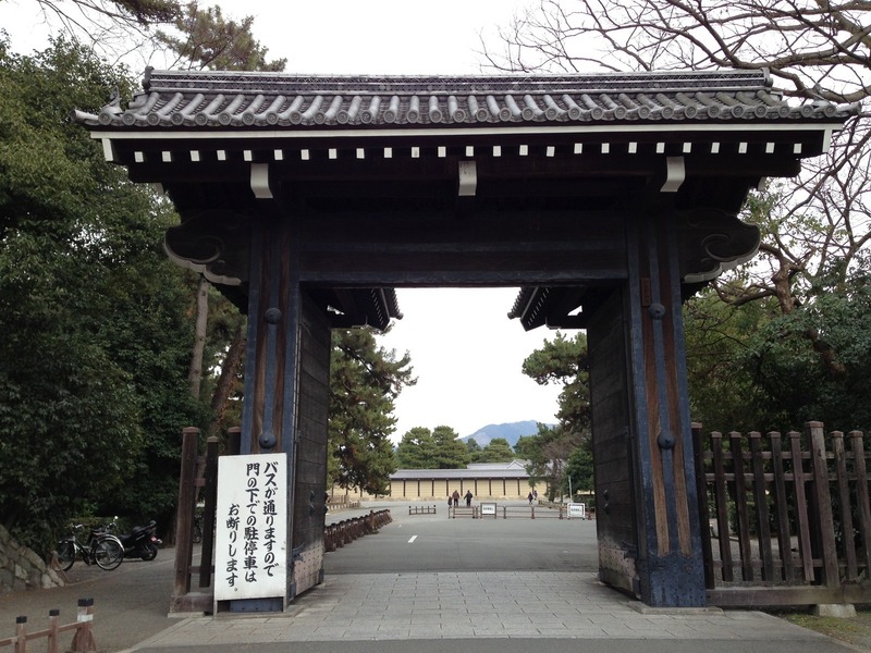 【京都御所】中立売御門。禁門の変では長州藩国司隊と筑前勢が戦った。