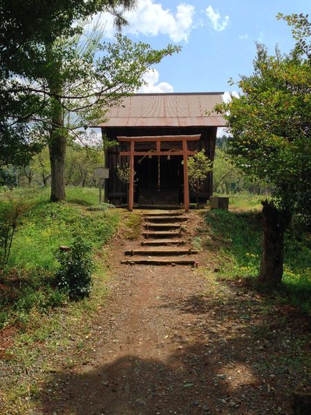 【上杉弾正屋敷跡】弾正屋敷跡を更に進むと、上杉天満宮がある。