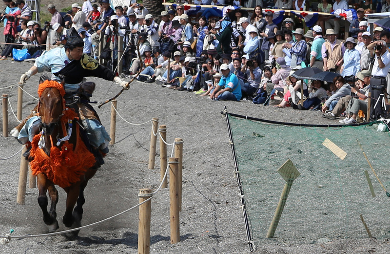 【新井城】”道寸祭り”（2013年）の笠懸。見事的中！