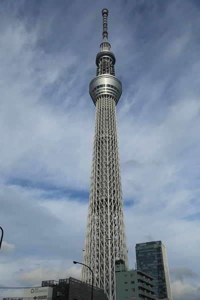 東京スカイツリー。<br><br>東京都墨田区押上にある、高さ634mの電波塔。<br>2008年7月14日に着工し、2012年2月29日に竣工した。