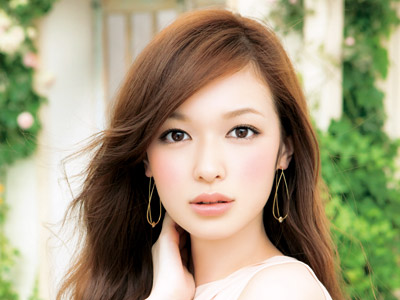 森絵梨佳のインスタ!結婚相手の旦那は?すっぴんが可愛すぎる!