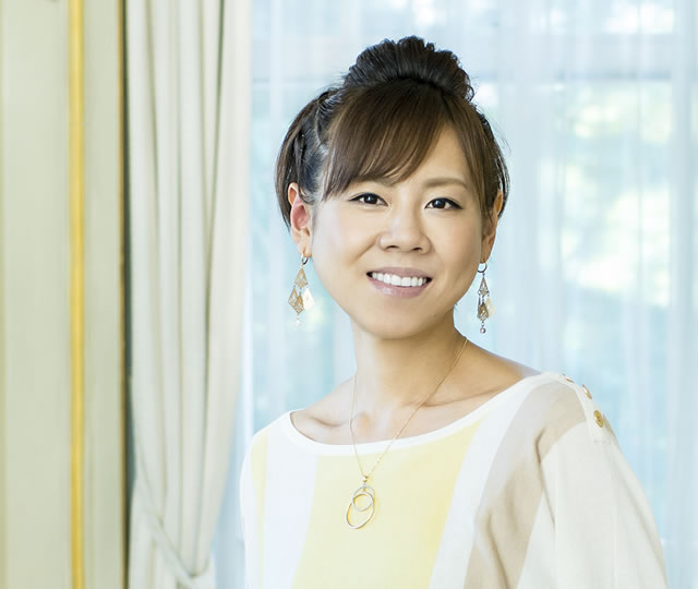 高橋真麻