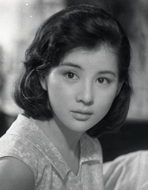 【年齢は?】吉永小百合の画像まとめ【美しさの秘訣は?】