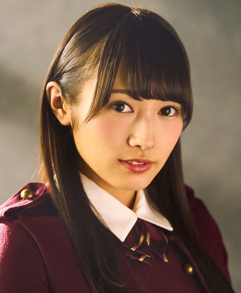 欅坂46成員的渡邊梨加。