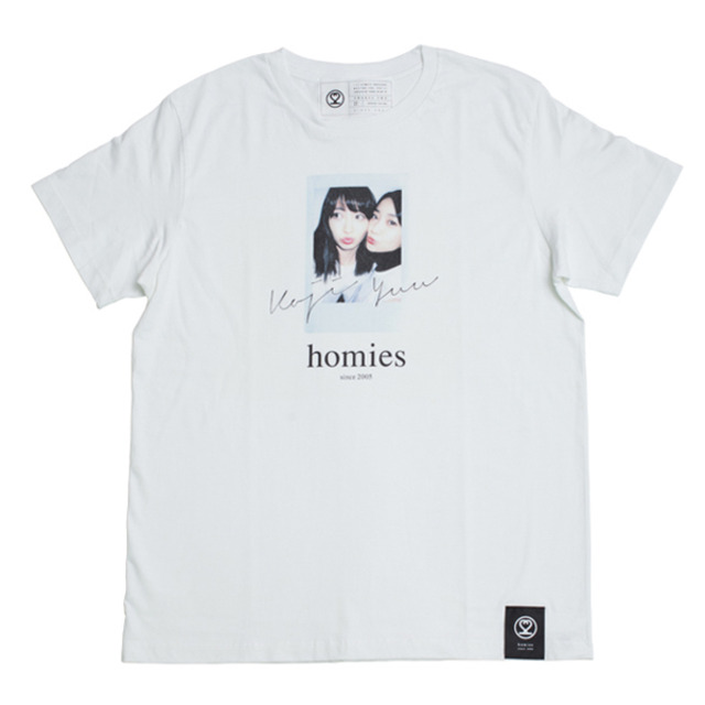 小嶋陽菜卒業記念グッズ「絆Tシャツ」(こじゆうver.)小嶋陽菜と大島優子
