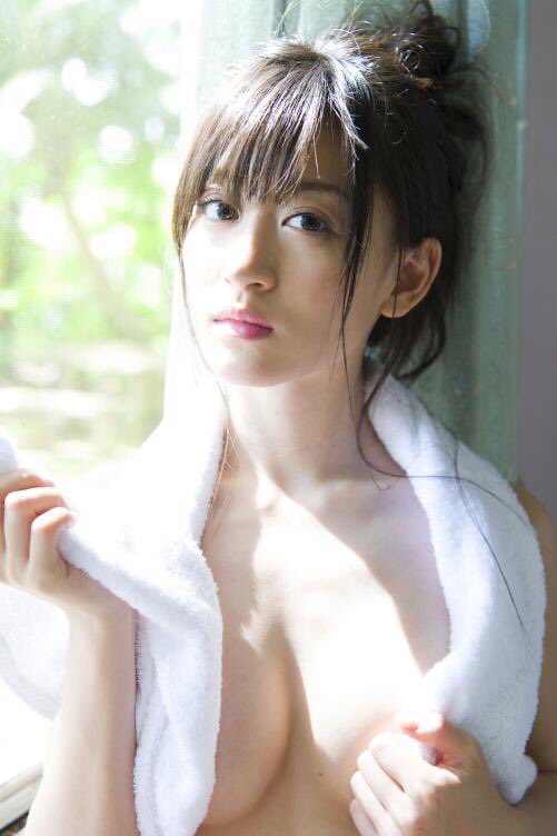 NMB48上西恵 2nd写真集「21K」表紙