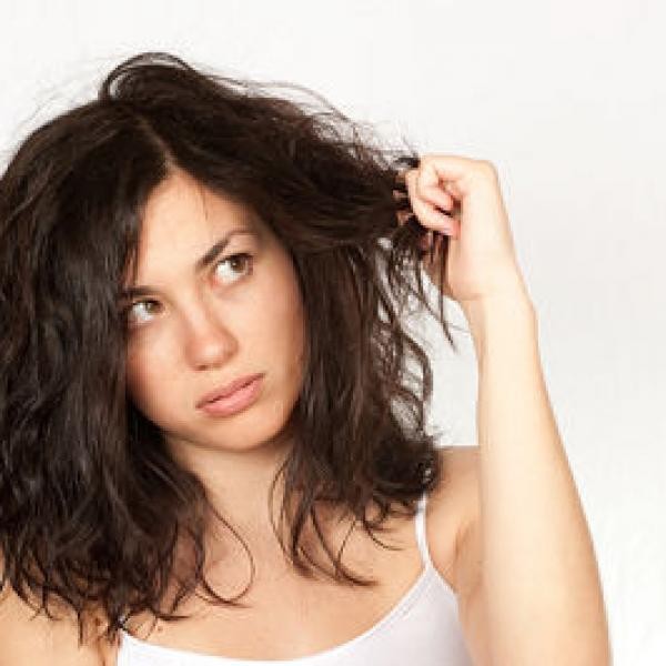 くせ毛を活かす髪型とヘアケア方法をご紹介!