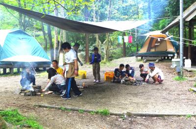 子どもたちと触れあう「自然体験キャンプ」の当日運営ボランティアを募集！