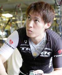 石井秀治
