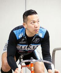 鷲田佳史