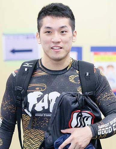 石原颯