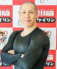 河端朋之