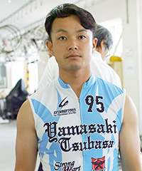 山崎翼