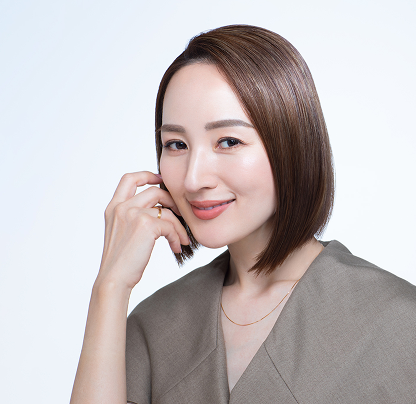 パンテーン ミラクルズ ボンドリペア モイスチャー＆パワーリペアシリーズ／モデル 星 玲奈さん