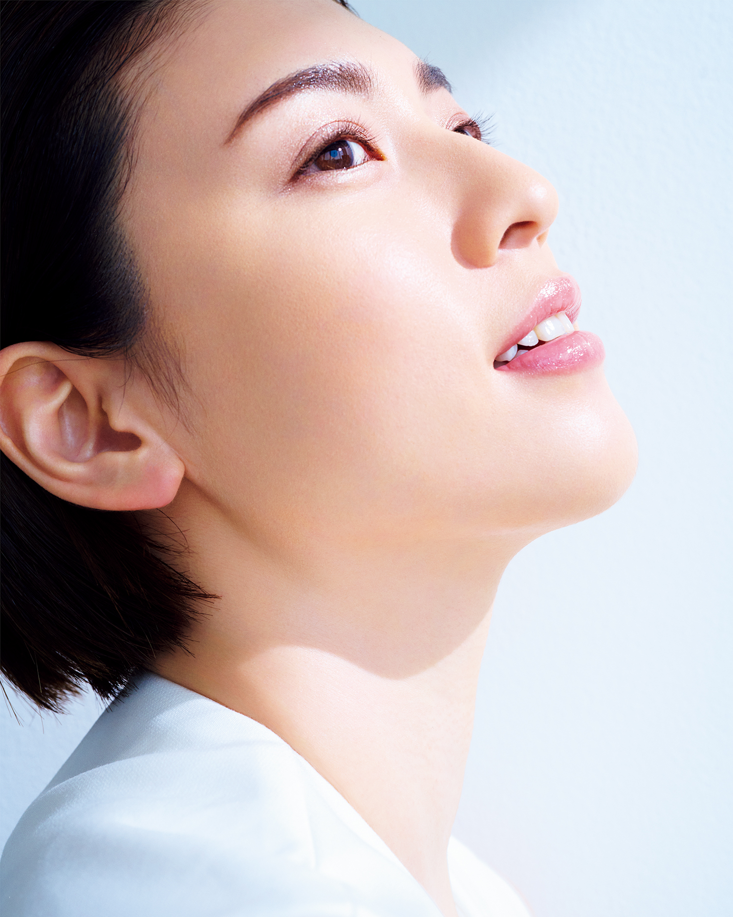 三吉彩花