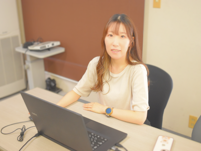 川根 由美