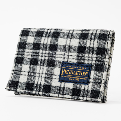 31971 Black Check